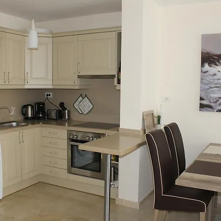 Apartment On Calle Los Falcones 59 *